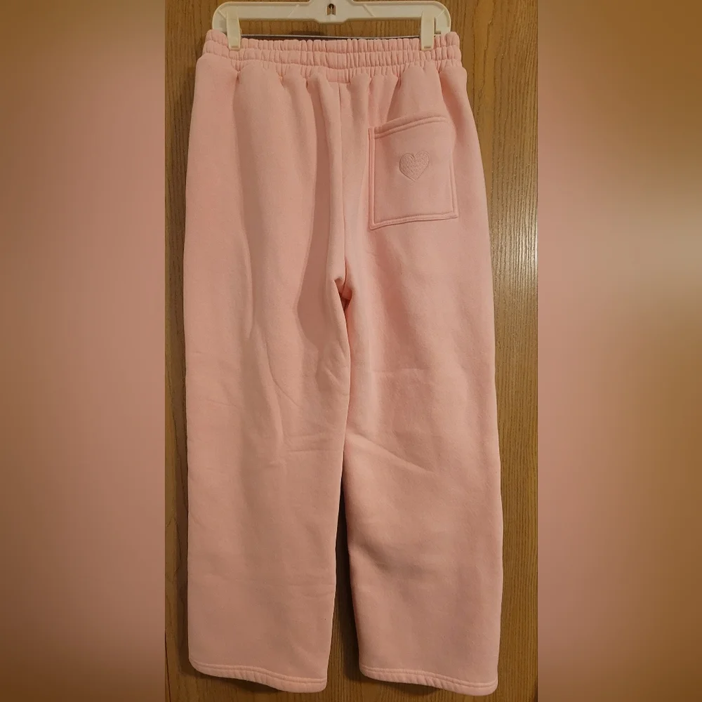 Comfrt Love Straight Leg Sweatpants - Picture 8 of 12
